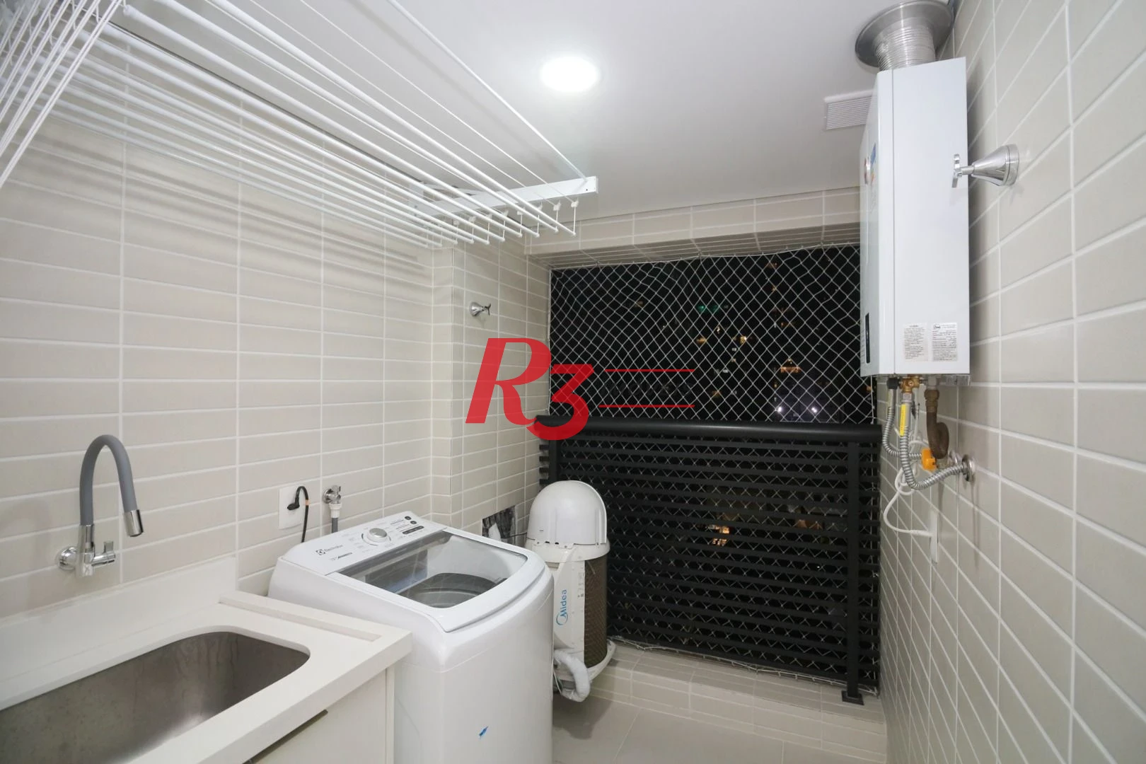 Apartamento à venda, 99 m² por R$ 1.695.000,00 - Gonzaga - Santos/SP