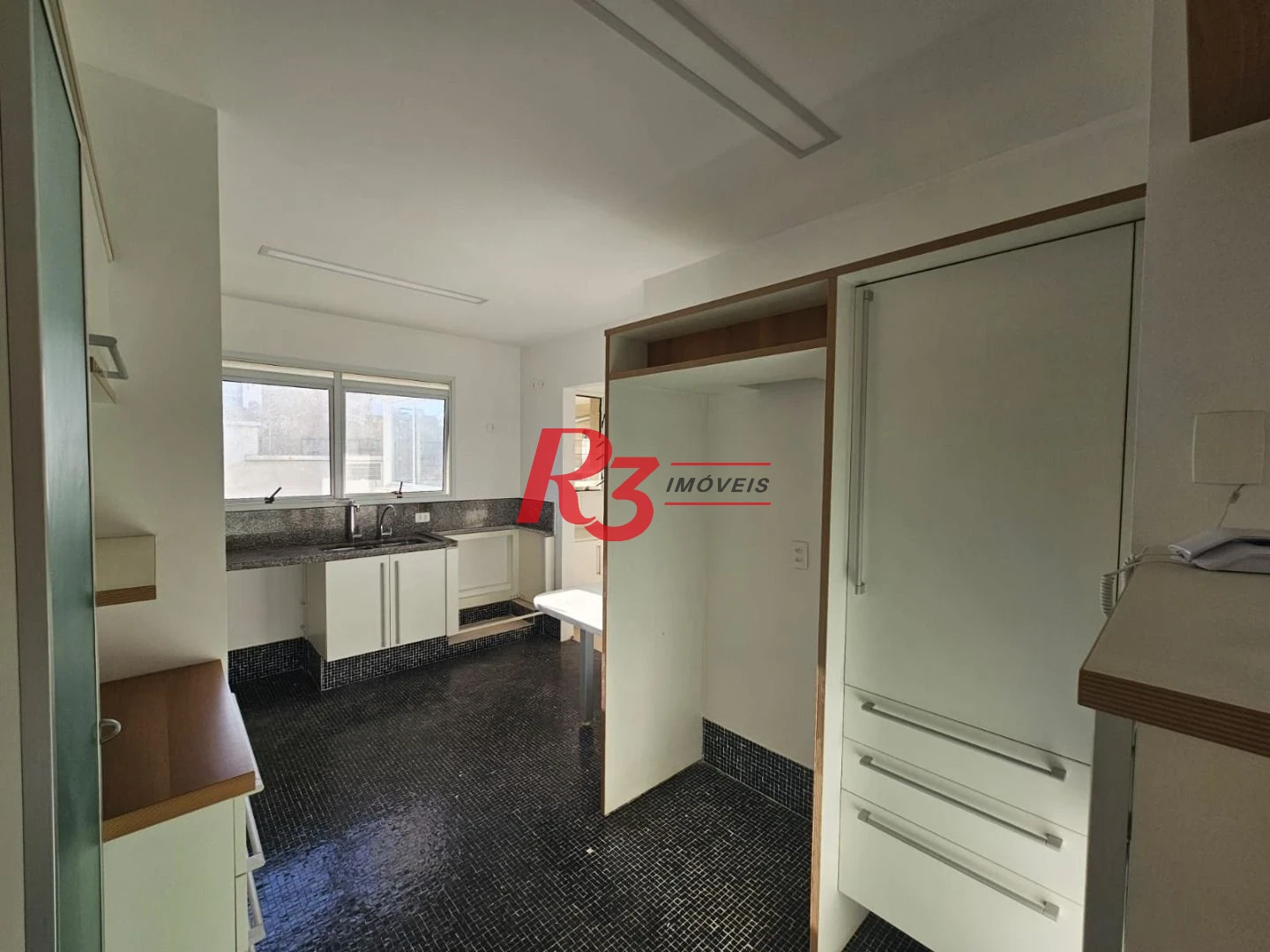 Apartamento com 3 dormitórios, 160 m² - venda por R$ 2.500.000,00 ou aluguel por R$ 14.500,00/mês - Boqueirão - Santos/SP