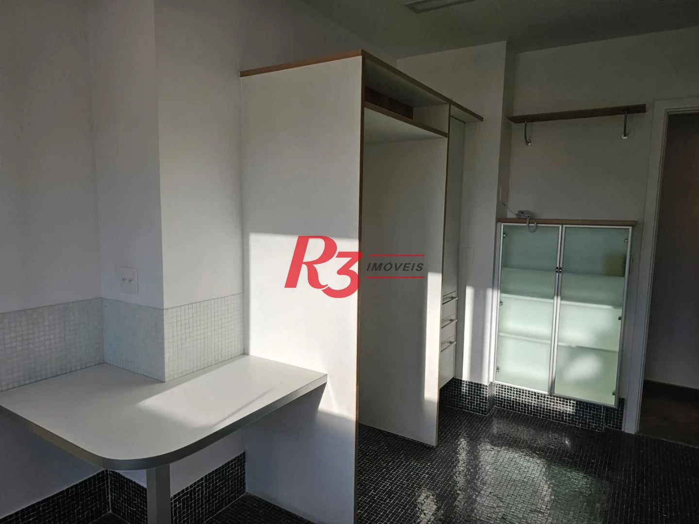 Apartamento com 3 dormitórios, 160 m² - venda por R$ 2.500.000,00 ou aluguel por R$ 14.500,00/mês - Boqueirão - Santos/SP