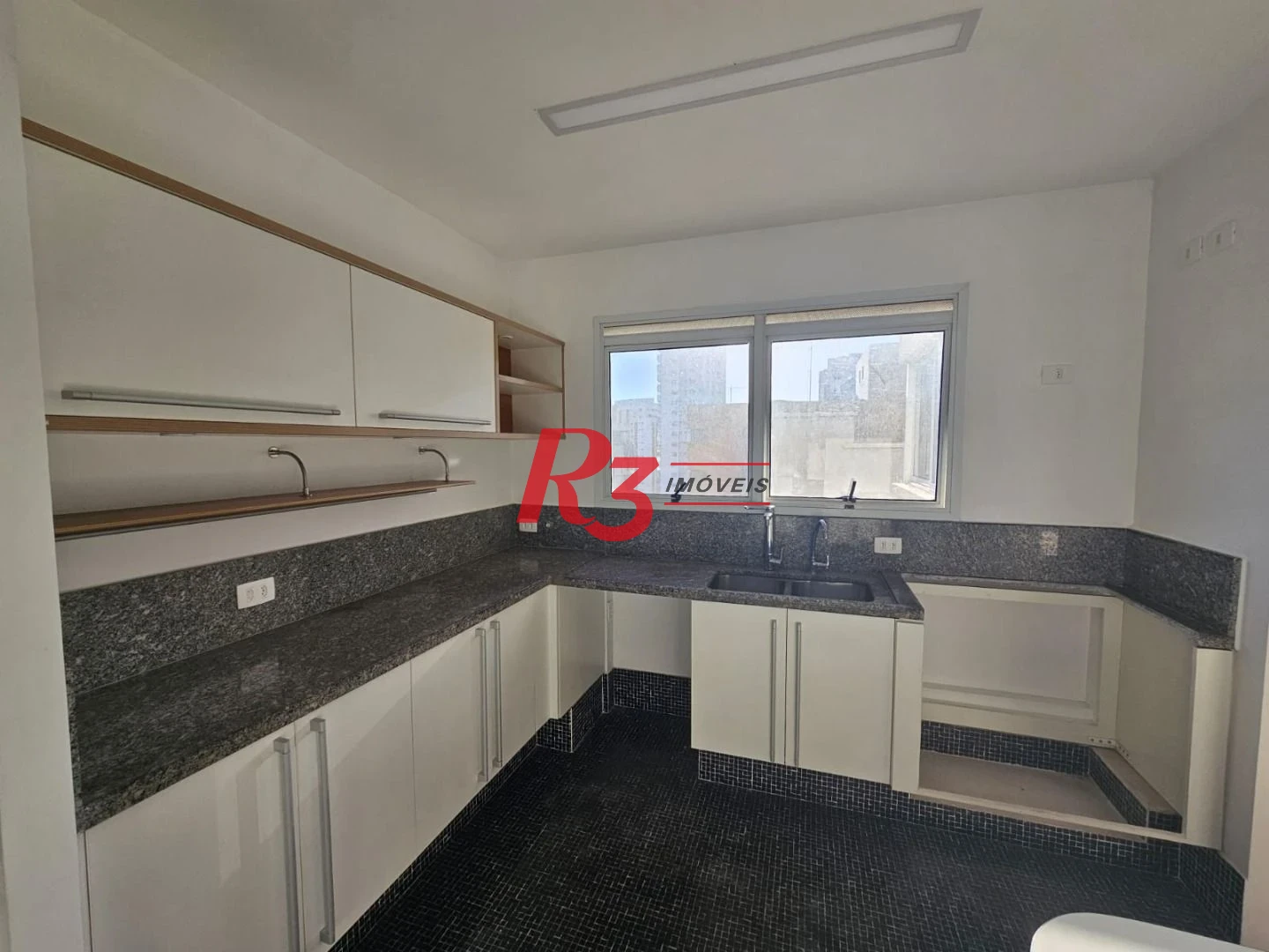Apartamento com 3 dormitórios, 160 m² - venda por R$ 2.500.000,00 ou aluguel por R$ 14.500,00/mês - Boqueirão - Santos/SP
