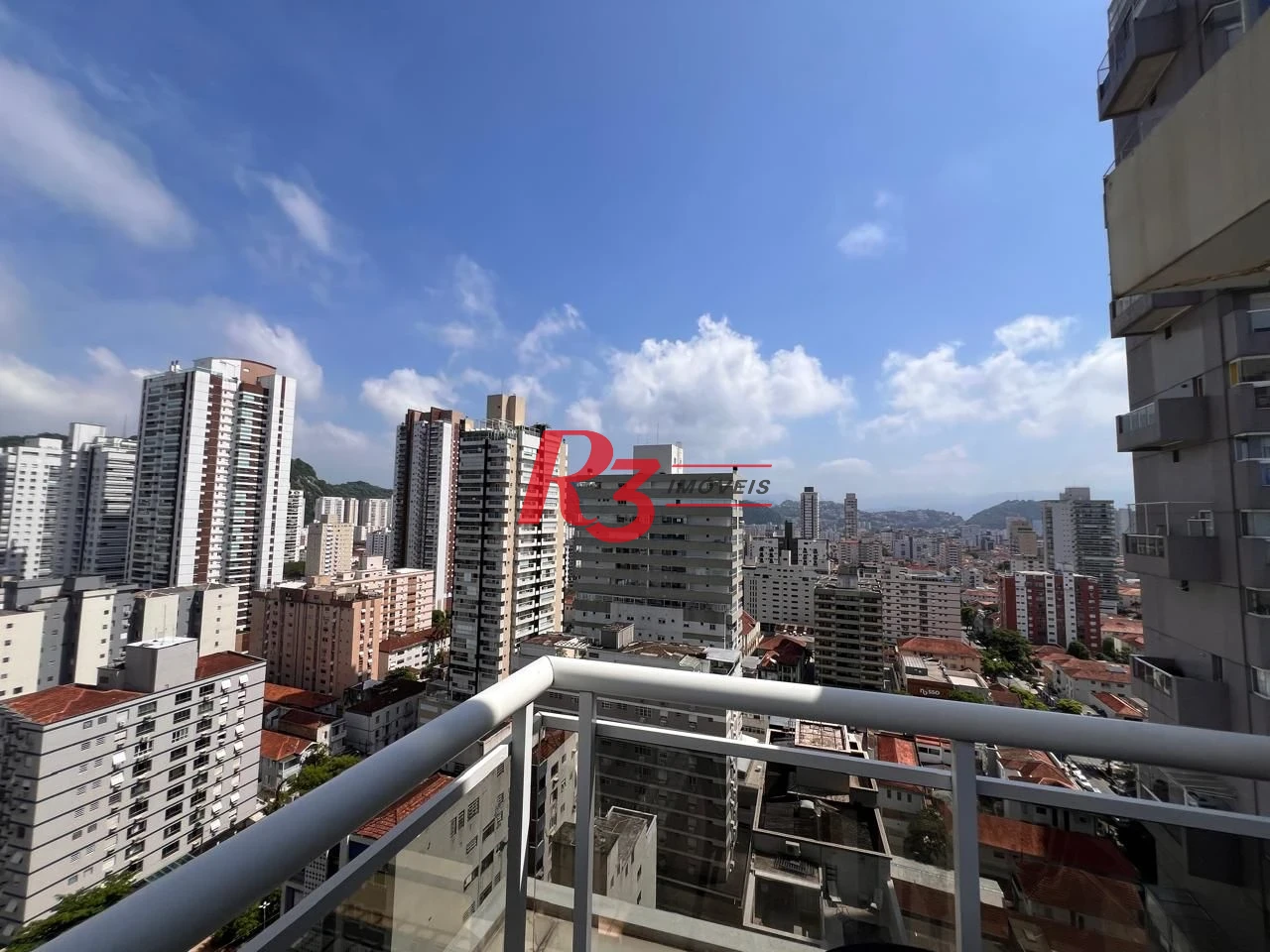 Flat com 1 dormitório à venda, 36 m² por R$ 583.000,00 - Gonzaga - Santos/SP