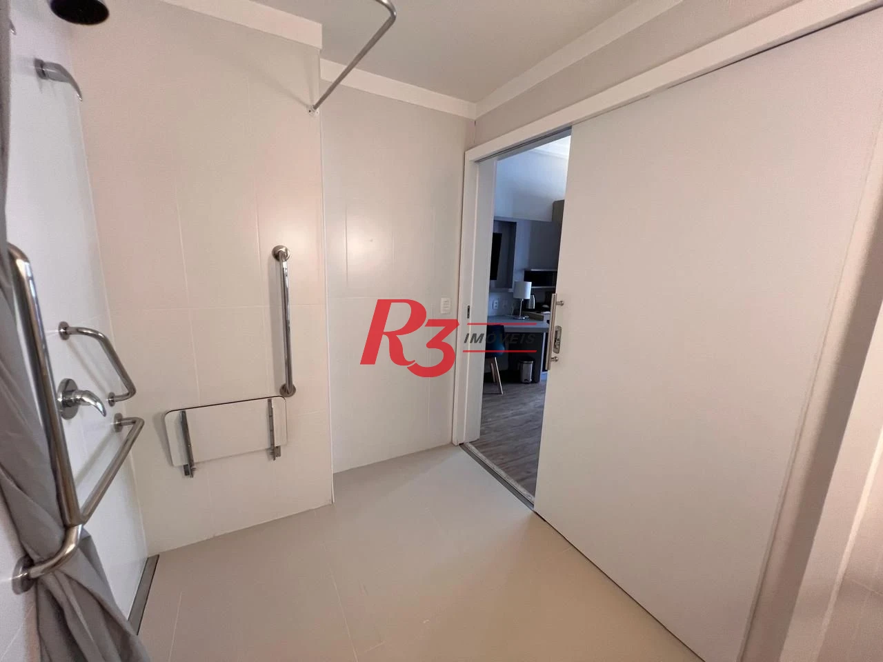 Flat com 1 dormitório à venda, 36 m² por R$ 600.000,00 - Gonzaga - Santos/SP