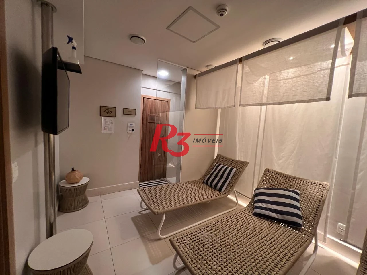 Flat com 1 dormitório à venda, 36 m² por R$ 600.000,00 - Gonzaga - Santos/SP