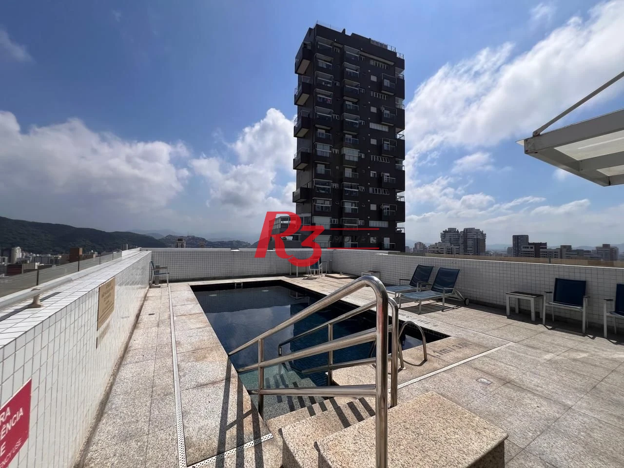 Flat com 1 dormitório à venda, 36 m² por R$ 600.000,00 - Gonzaga - Santos/SP