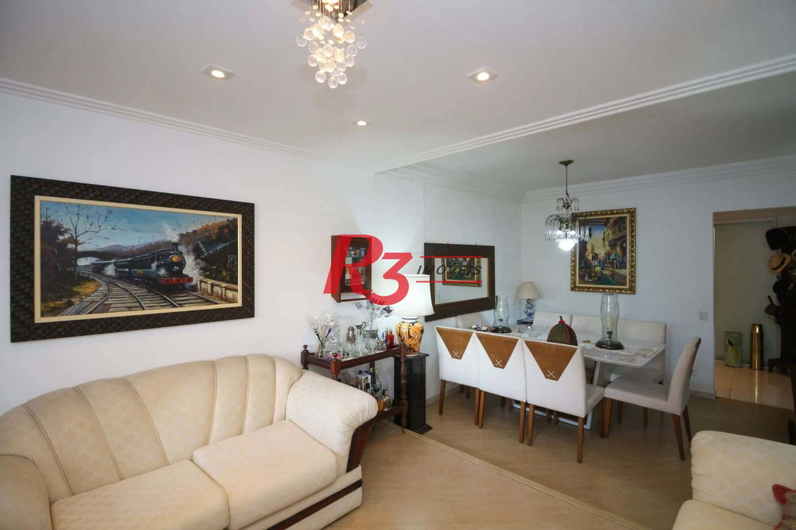 Espetacular cobertura duplex a venda no Embaré, com piscina vista mar e churrasqueira, 3 quartos, 2 suítes,  2 vagas demarcadas, condição imperdível!!