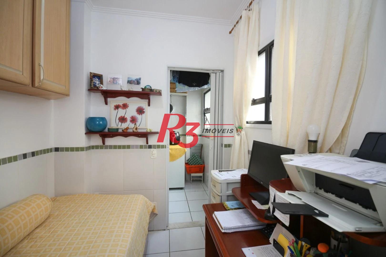 Espetacular cobertura duplex a venda no Embaré, com piscina vista mar e churrasqueira, 3 quartos, 2 suítes,  2 vagas demarcadas, condição imperdível!!