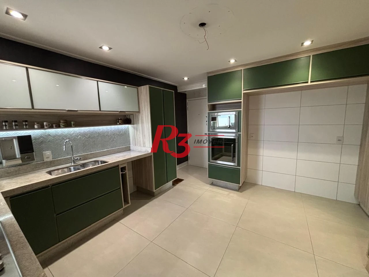 Apartamento à venda, 155 m² por R$ 1.980.000,00 - Embaré - Santos/SP