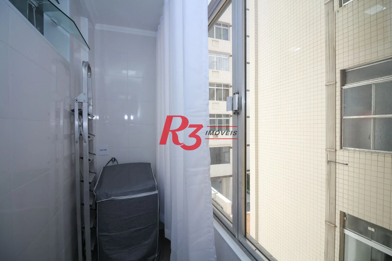 Apartamento Reformado 3 quartos  em Santos
