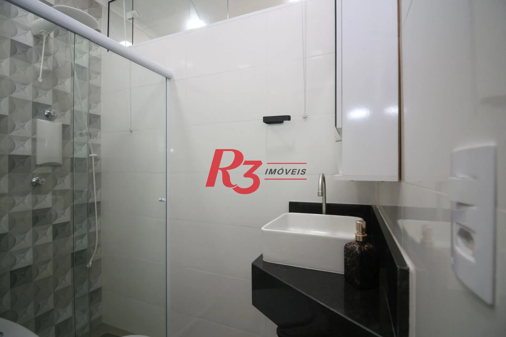 Apartamento Reformado 3 quartos  em Santos