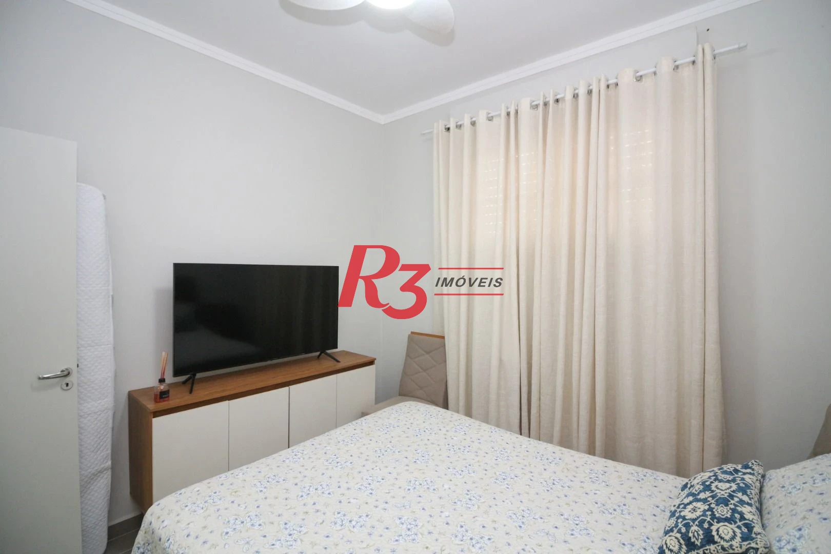 Apartamento Reformado 3 quartos  em Santos