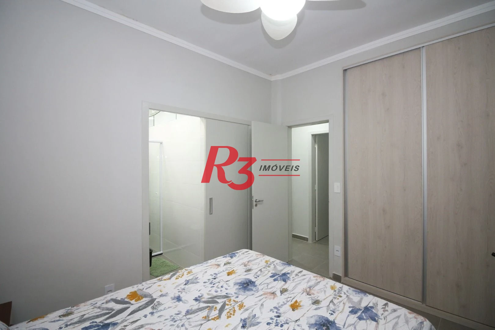 Apartamento Reformado 3 quartos  em Santos