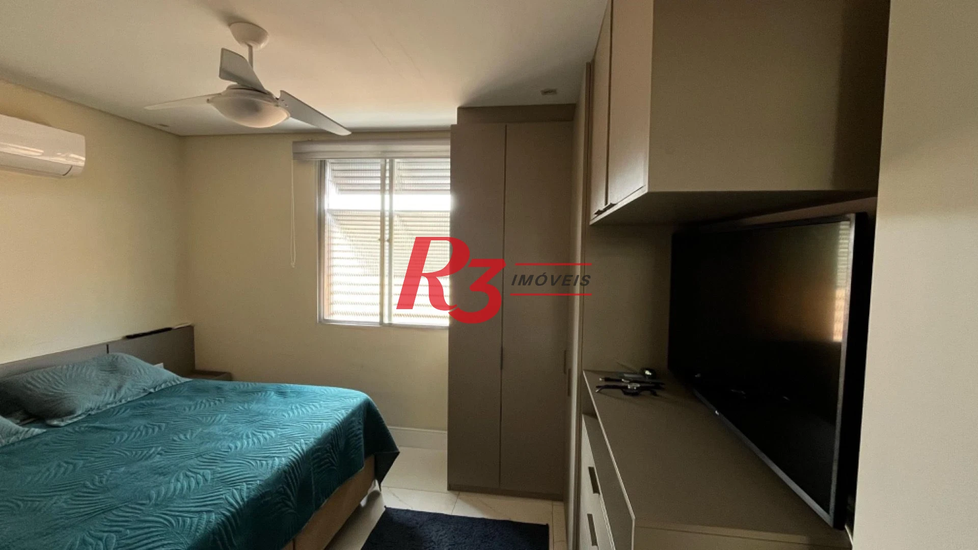 Apartamento com 2 dormitórios à venda, 75 m² por R$ 480.000,00 - Macuco - Santos/SP