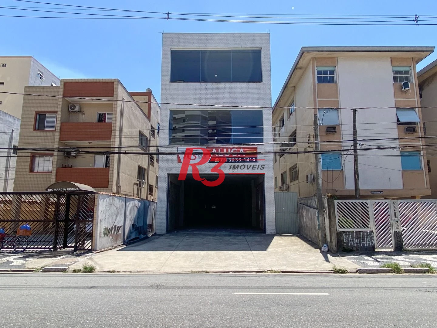 Loja para alugar, 720 m² por R$ 30.000,00/mês - Itararé - São Vicente/SP