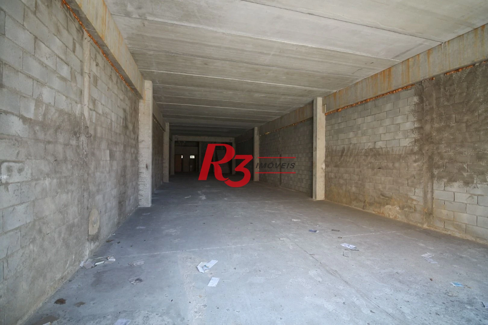 Loja para alugar, 720 m² por R$ 30.000,00/mês - Itararé - São Vicente/SP