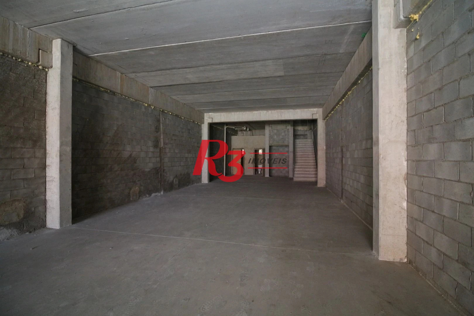 Loja para alugar, 720 m² por R$ 30.000,00/mês - Itararé - São Vicente/SP
