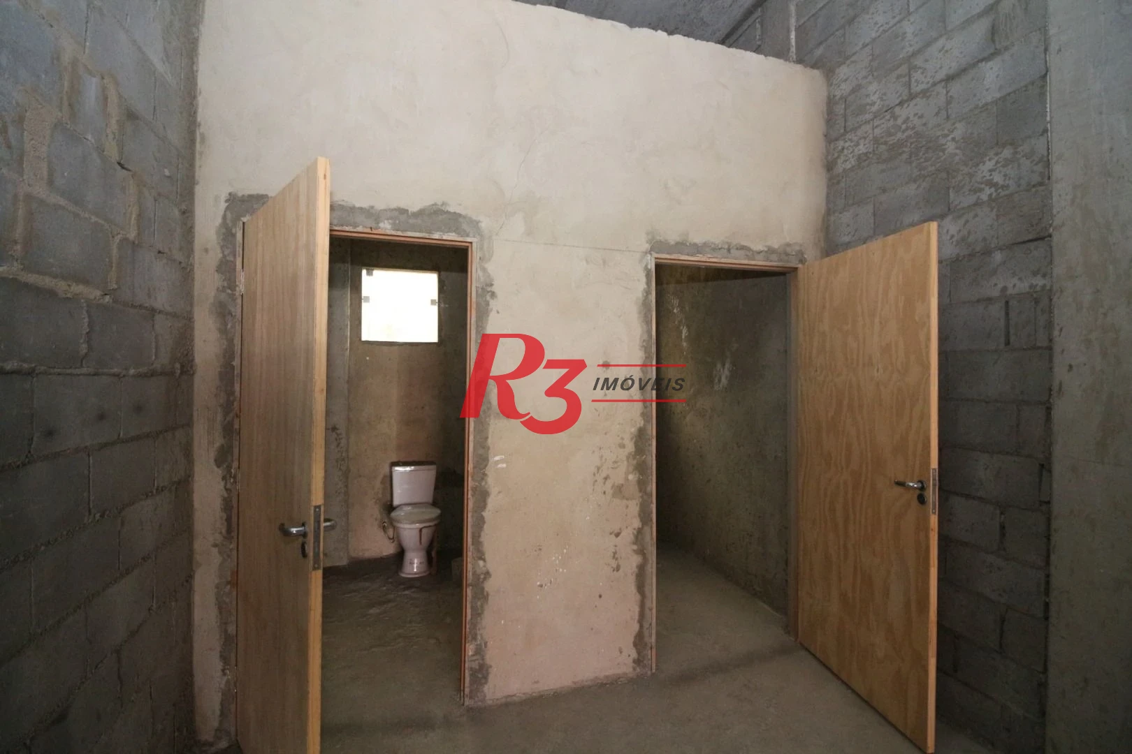 Loja para alugar, 720 m² por R$ 30.000,00/mês - Itararé - São Vicente/SP