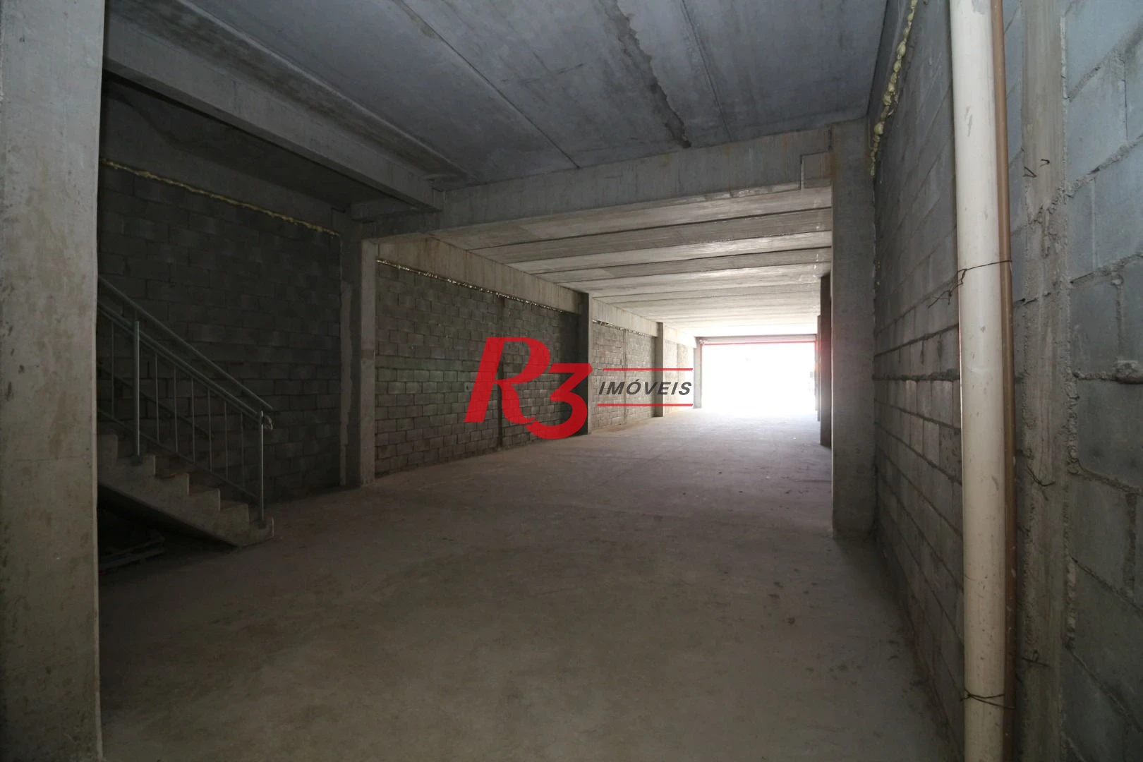 Loja para alugar, 720 m² por R$ 30.000,00/mês - Itararé - São Vicente/SP
