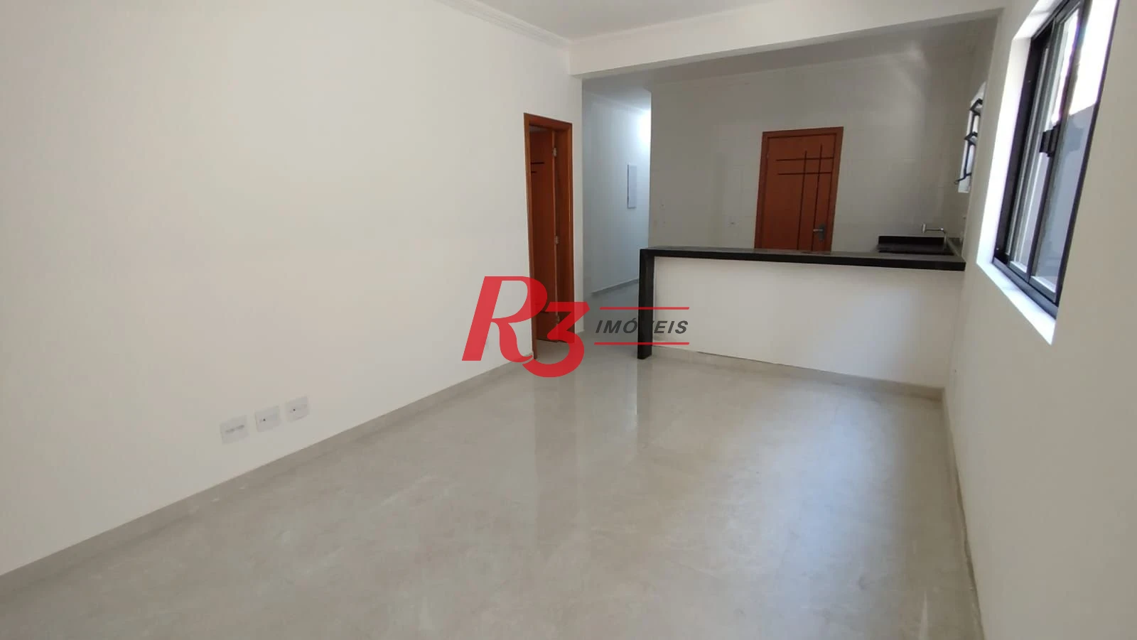 Casa com 3 dormitórios à venda, 200 m² por R$ 1.050.000,00 - Embaré - Santos/SP