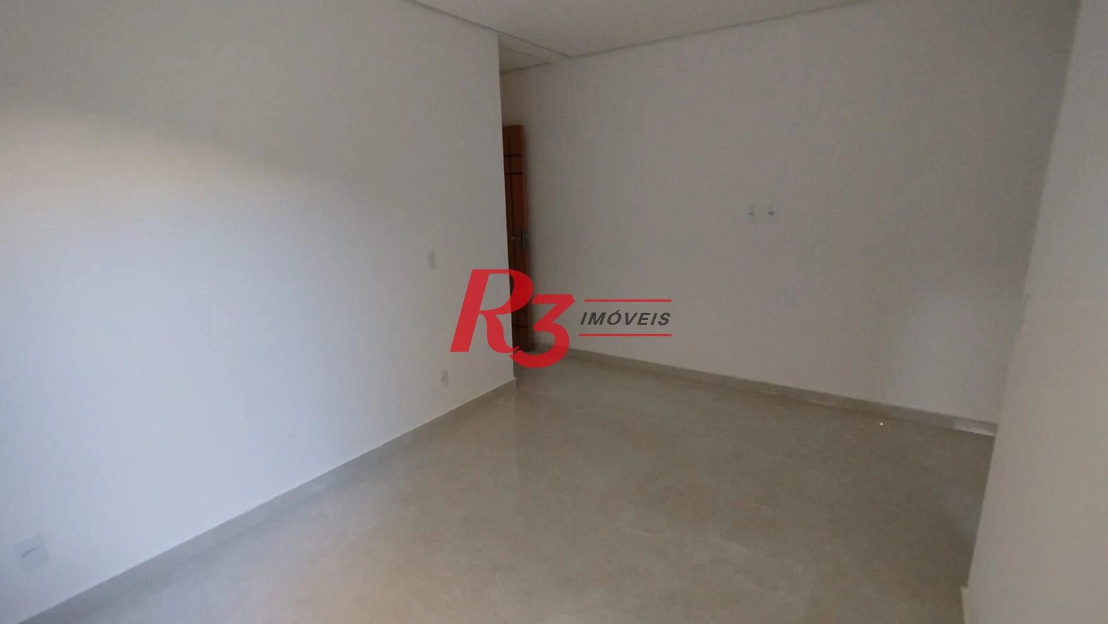 Casa com 3 dormitórios à venda, 200 m² por R$ 1.050.000,00 - Embaré - Santos/SP