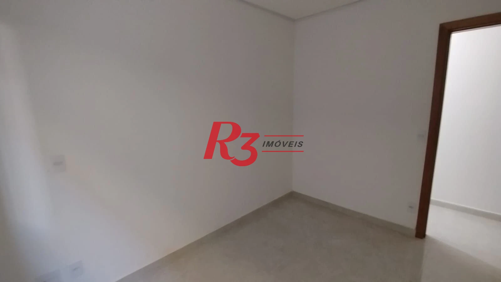 Casa com 3 dormitórios à venda, 200 m² por R$ 1.050.000,00 - Embaré - Santos/SP