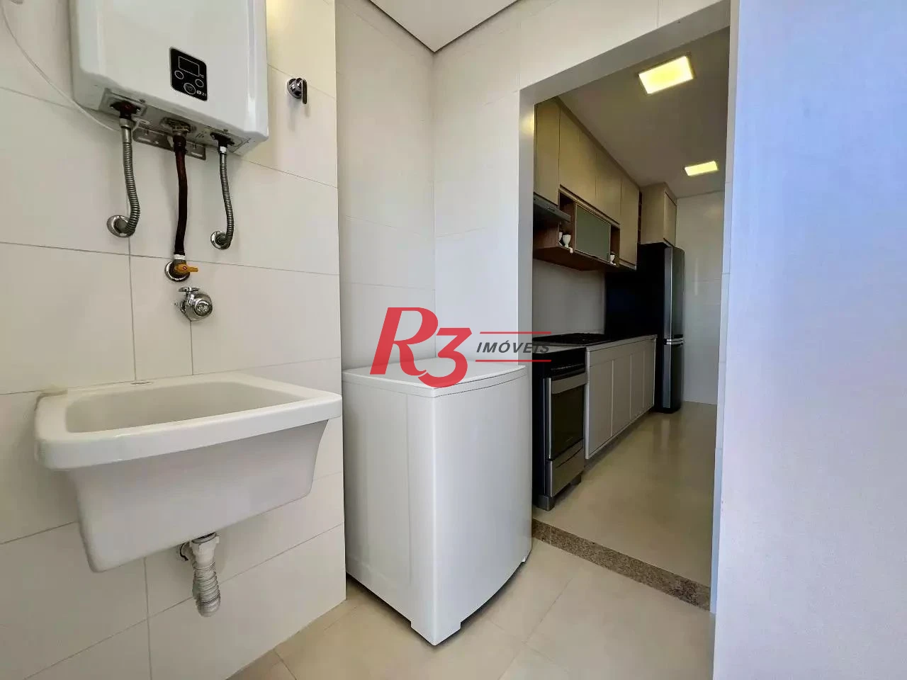Apartamento com 2 dormitórios à venda, 85 m² por R$ 963.000,00 - Marapé - Santos/SP