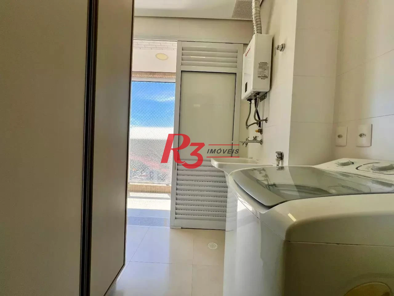 Apartamento com 2 dormitórios à venda, 85 m² por R$ 963.000,00 - Marapé - Santos/SP