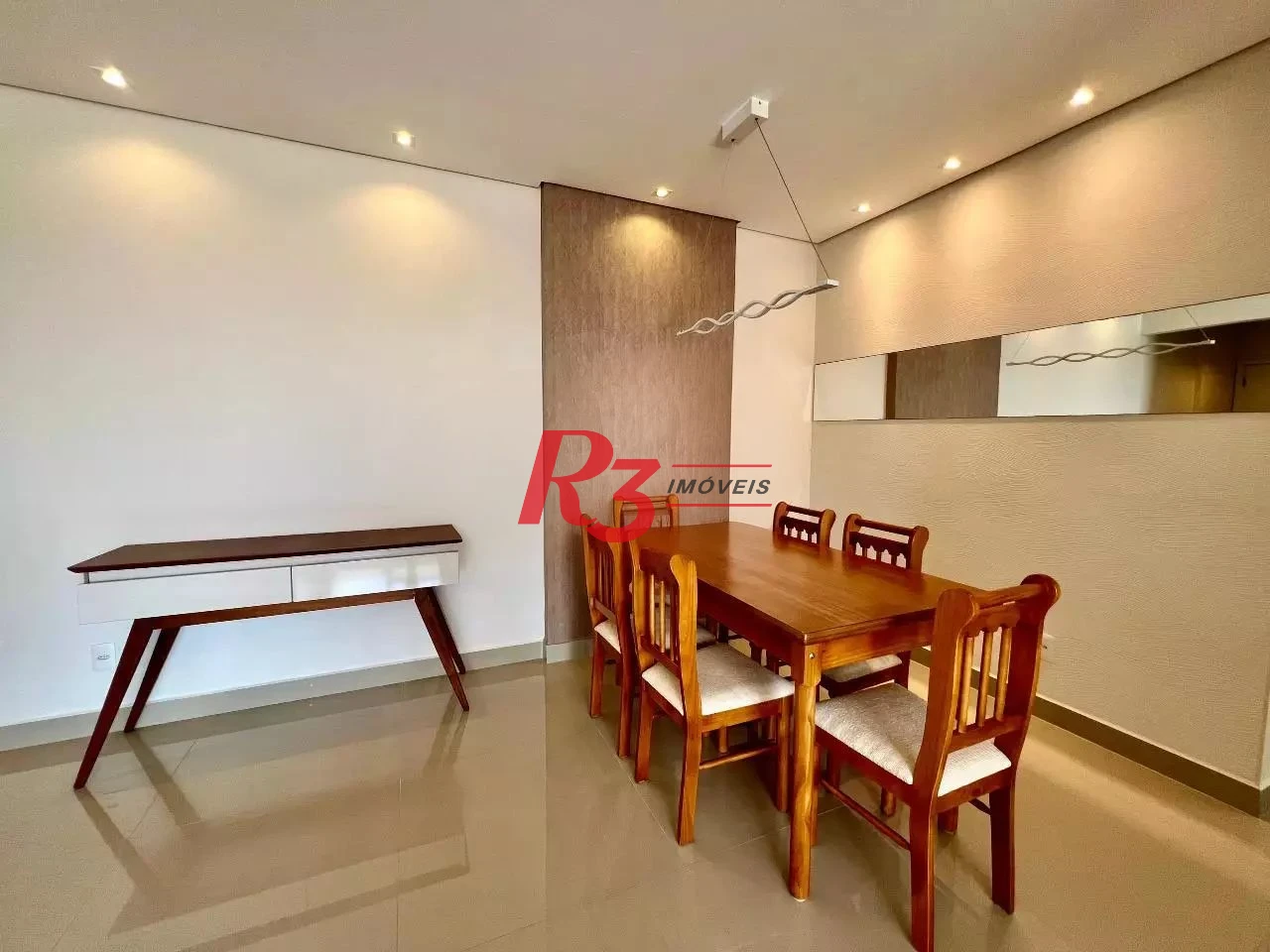 Apartamento com 2 dormitórios à venda, 85 m² por R$ 963.000,00 - Marapé - Santos/SP