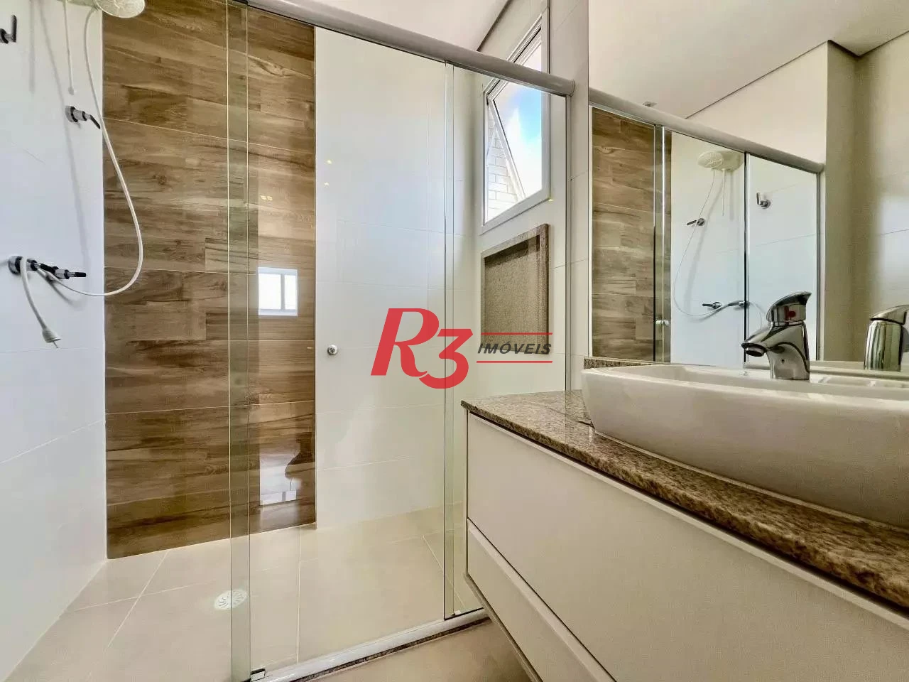 Apartamento com 2 dormitórios à venda, 85 m² por R$ 963.000,00 - Marapé - Santos/SP