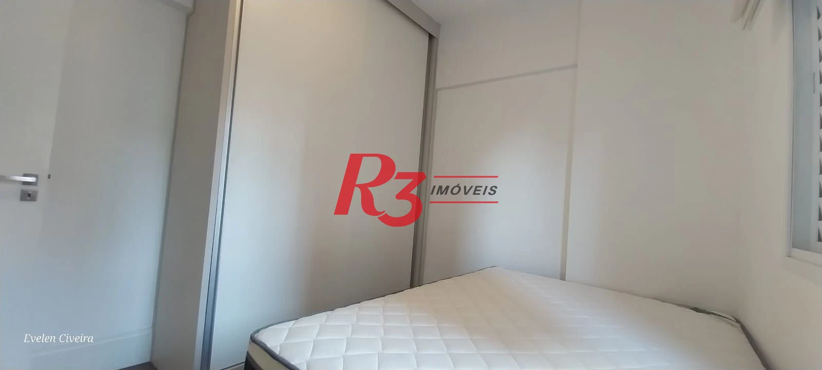 Apartamento com 2 dormitórios à venda, 84 m² por R$ 885.000,00 - Boqueirão - Santos/SP