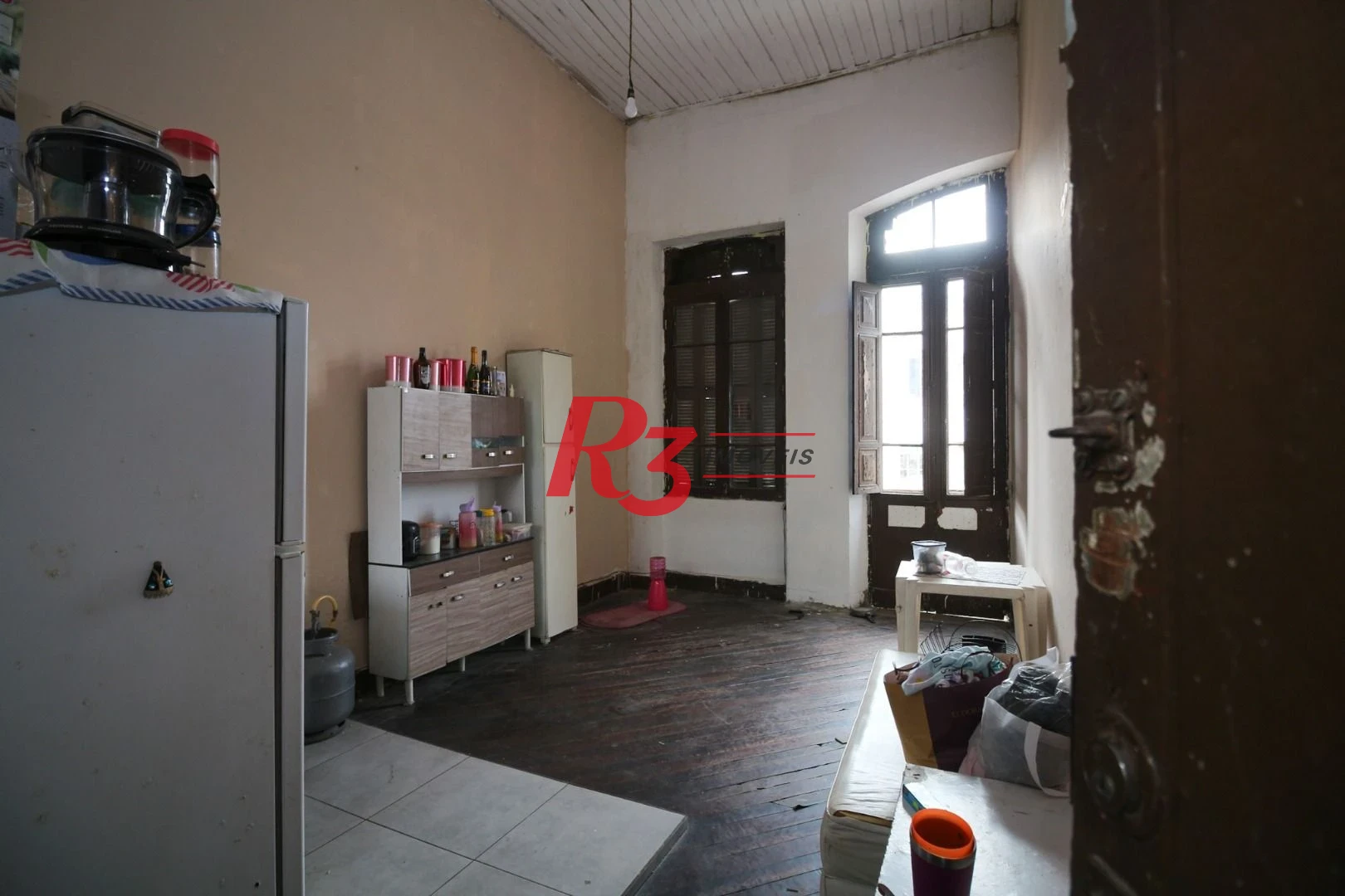 Galpão, 390 m² - venda por R$ 690.000,00 ou aluguel por R$ 4.257,00/mês - Vila Nova - Santos/SP