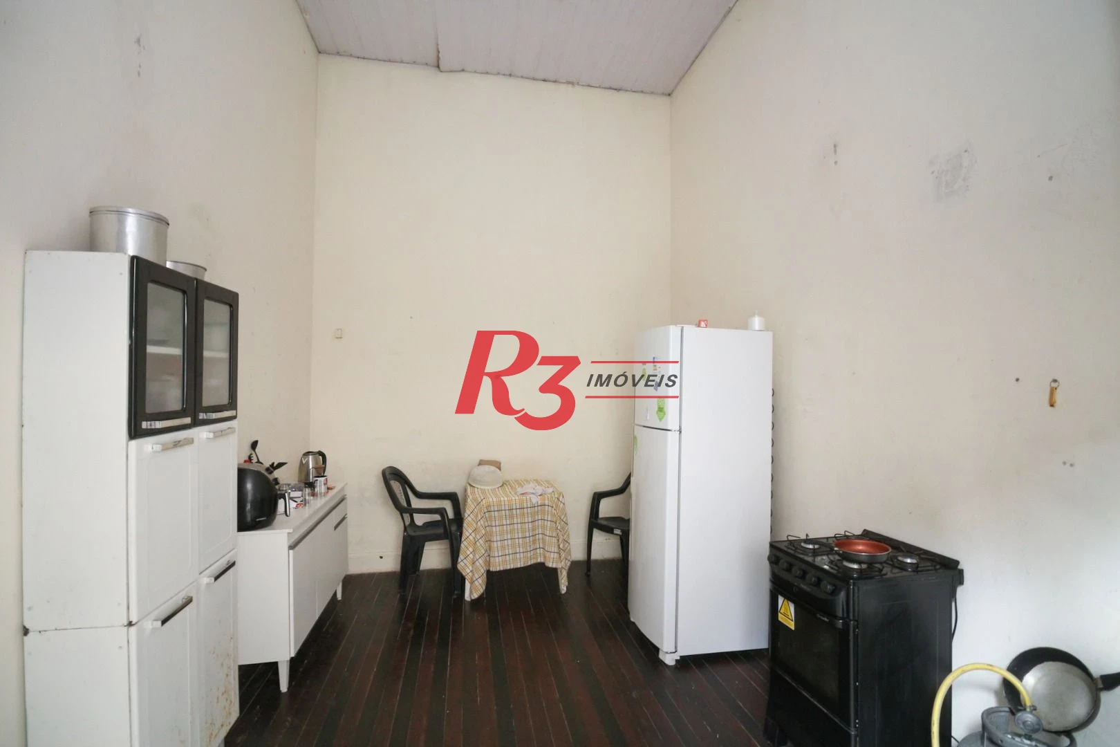 Galpão, 390 m² - venda por R$ 690.000,00 ou aluguel por R$ 4.257,00/mês - Vila Nova - Santos/SP