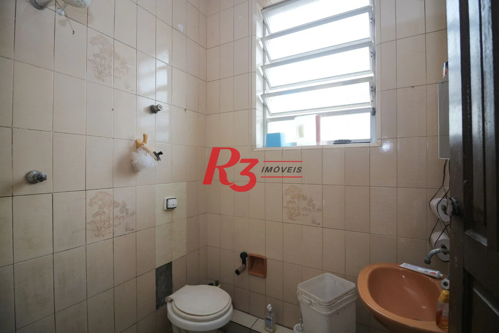 Galpão, 390 m² - venda por R$ 690.000,00 ou aluguel por R$ 4.257,00/mês - Vila Nova - Santos/SP