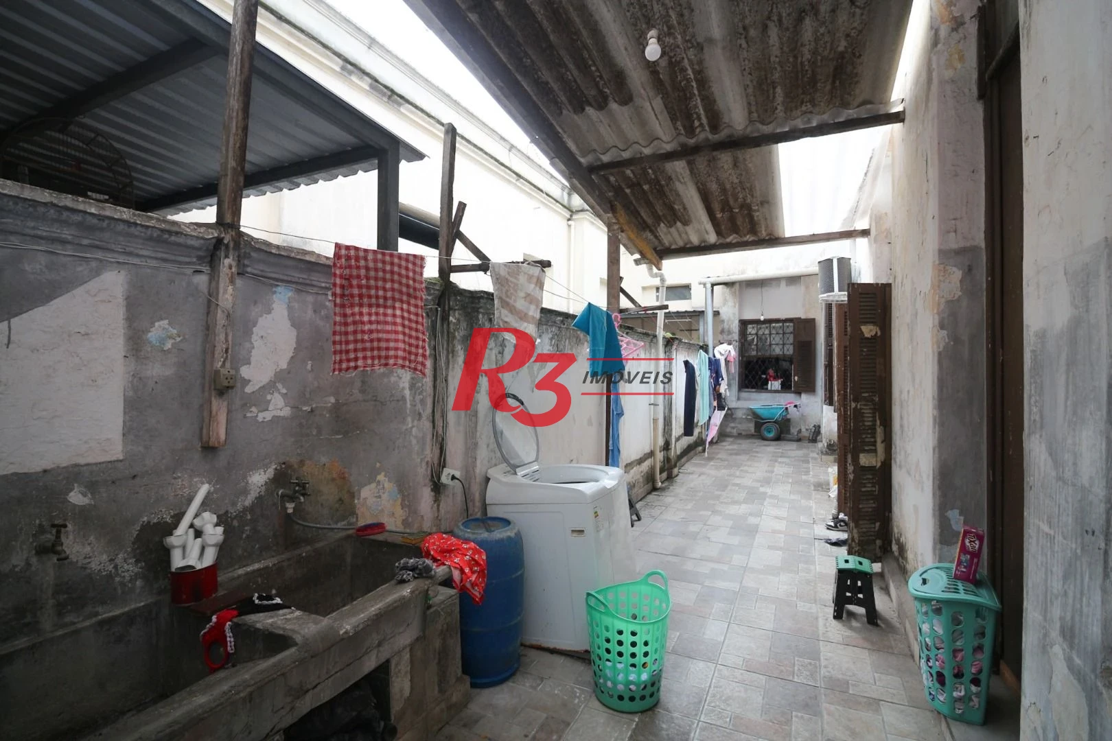 Galpão, 390 m² - venda por R$ 690.000,00 ou aluguel por R$ 4.257,00/mês - Vila Nova - Santos/SP