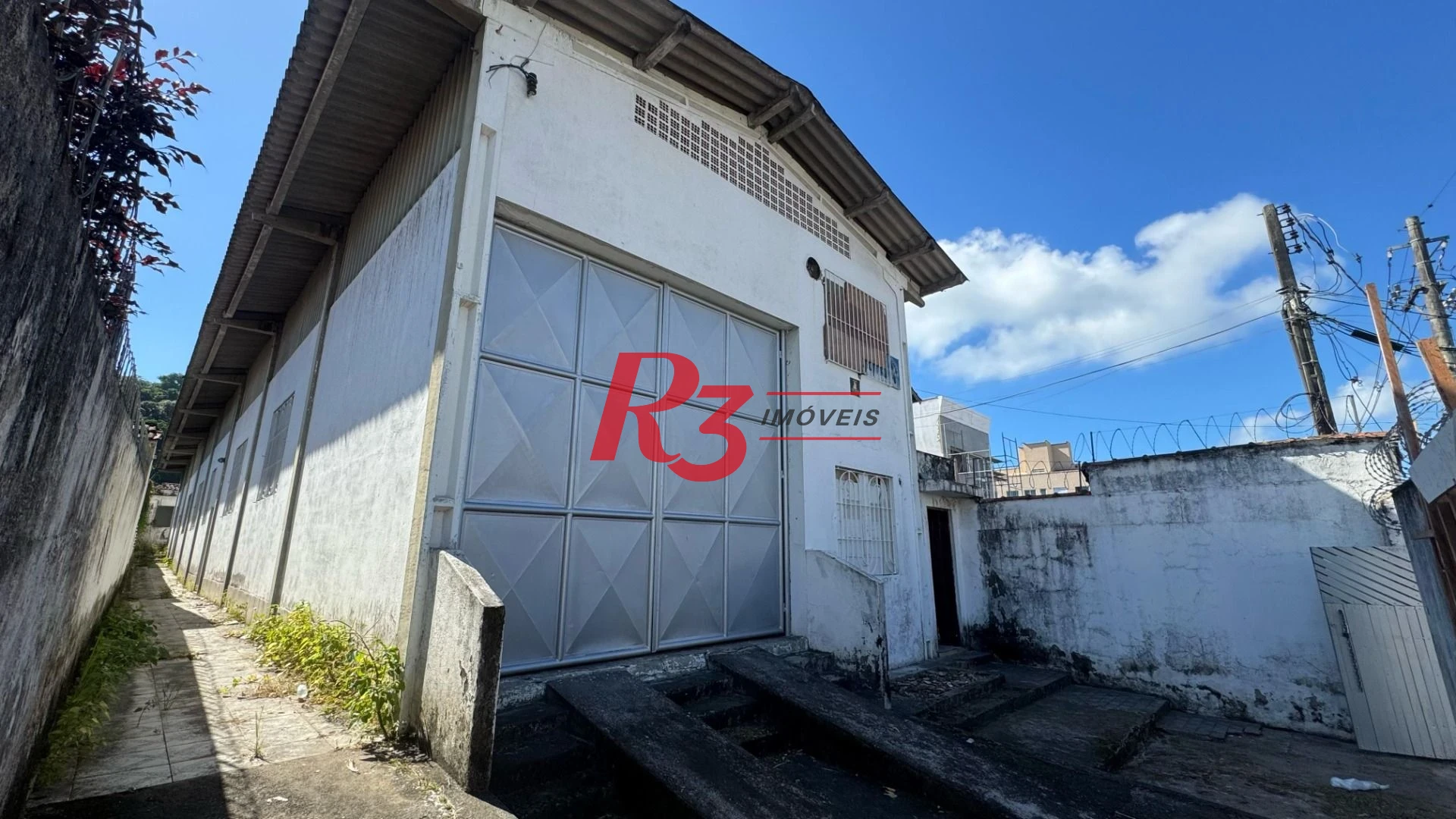 Galpão para alugar, 347 m² por R$ 11.750,00/mês - Parque Bitaru - São Vicente/SP