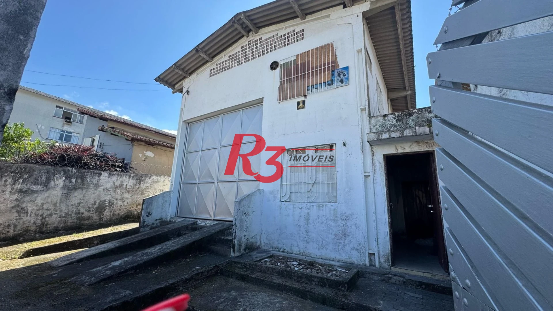 Galpão para alugar, 347 m² por R$ 11.750,00/mês - Parque Bitaru - São Vicente/SP