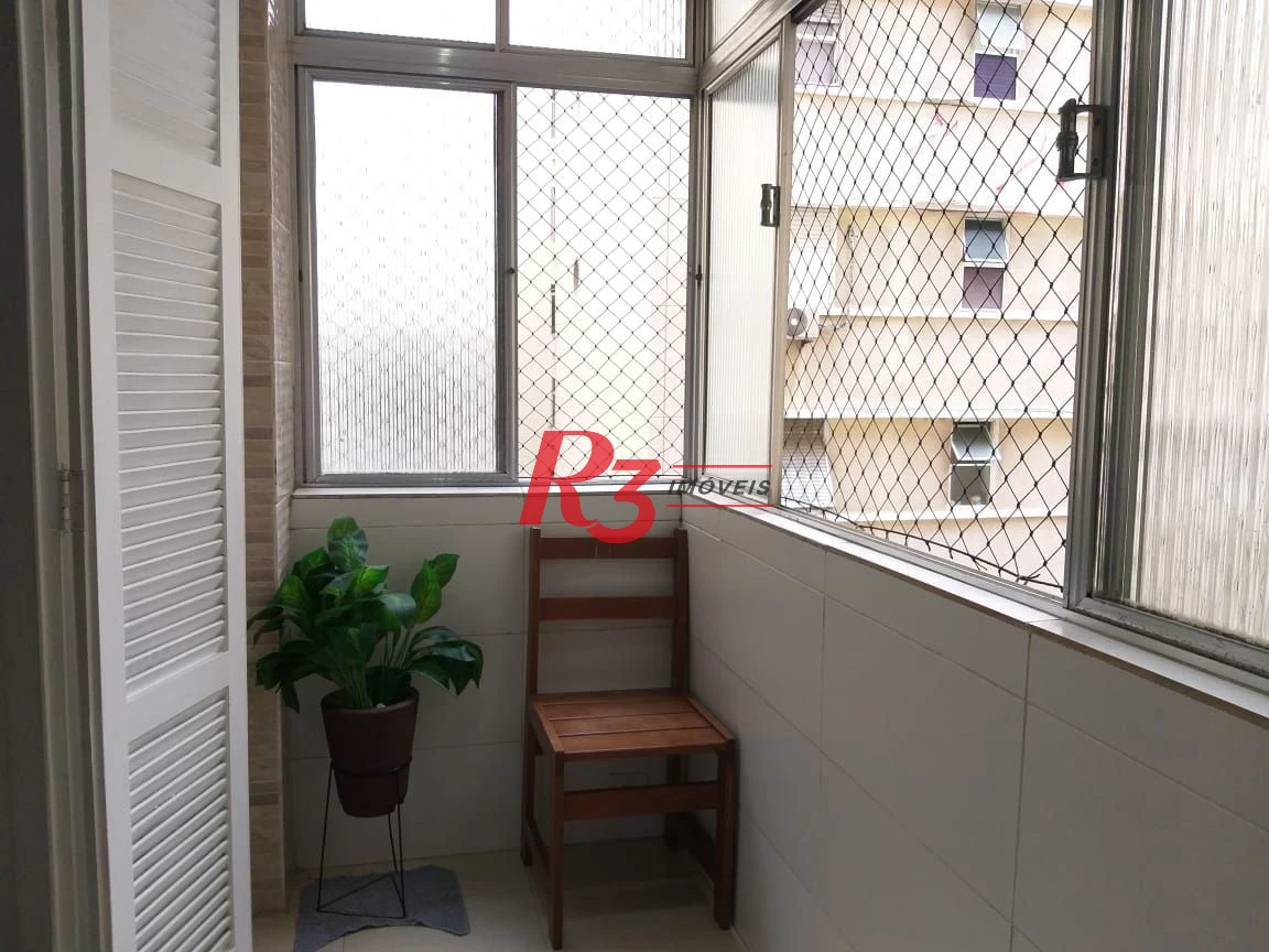 Apartamento com 2 dormitórios à venda, 57 m² por R$ 450.000,00 - Boqueirão - Santos/SP