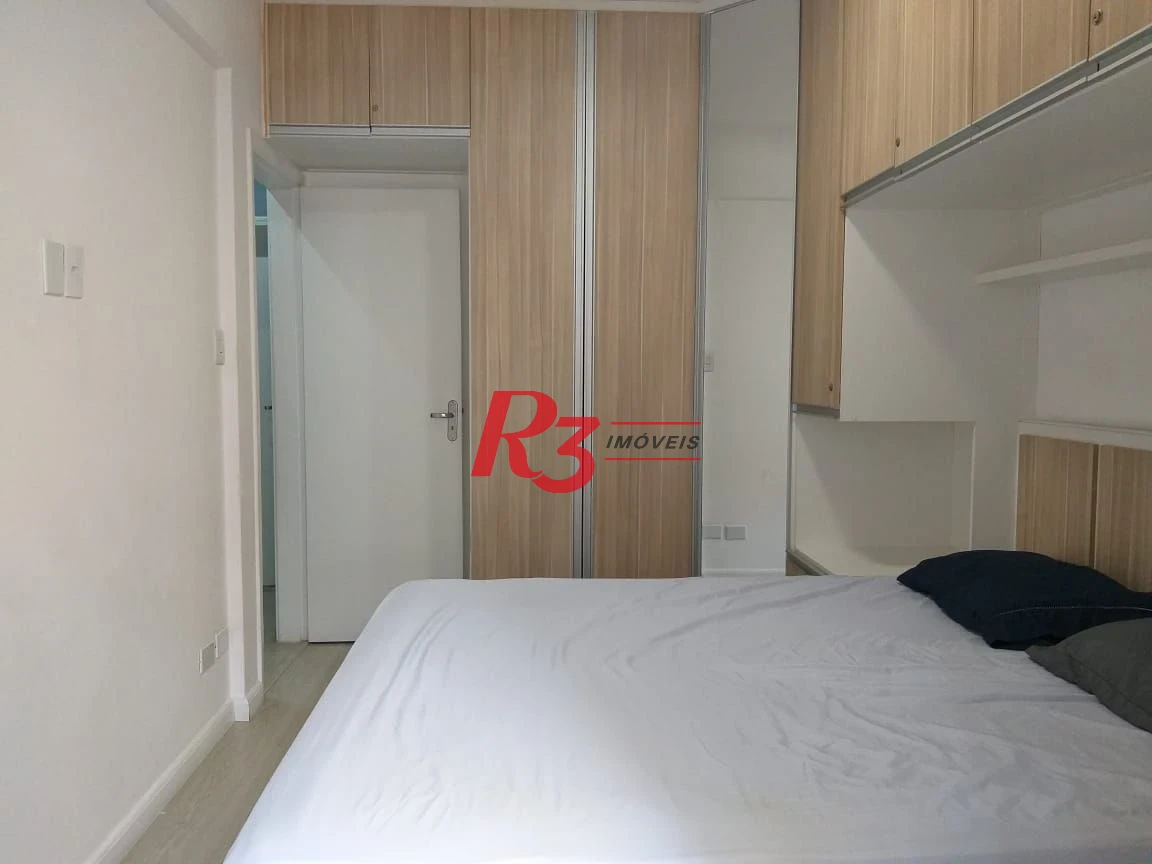 Apartamento com 2 dormitórios à venda, 57 m² por R$ 450.000,00 - Boqueirão - Santos/SP