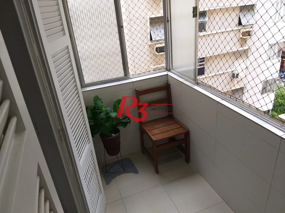 Apartamento com 2 dormitórios à venda, 57 m² por R$ 450.000,00 - Boqueirão - Santos/SP