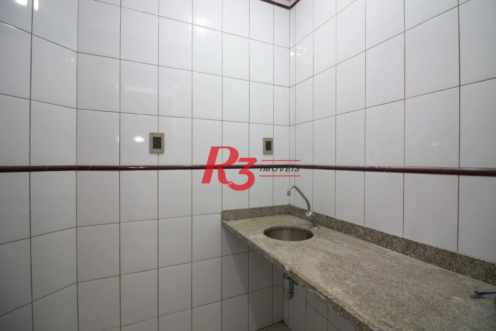Sala à venda, 57 m² por R$ 350.000,00 - Vila Nova - Santos/SP