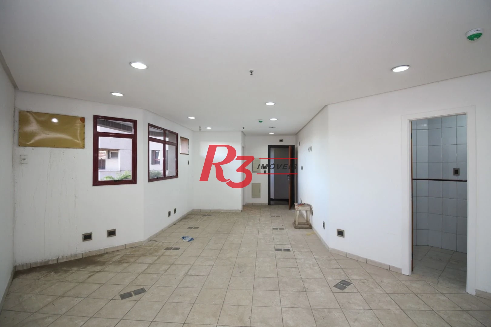 Sala à venda, 57 m² por R$ 350.000,00 - Vila Nova - Santos/SP