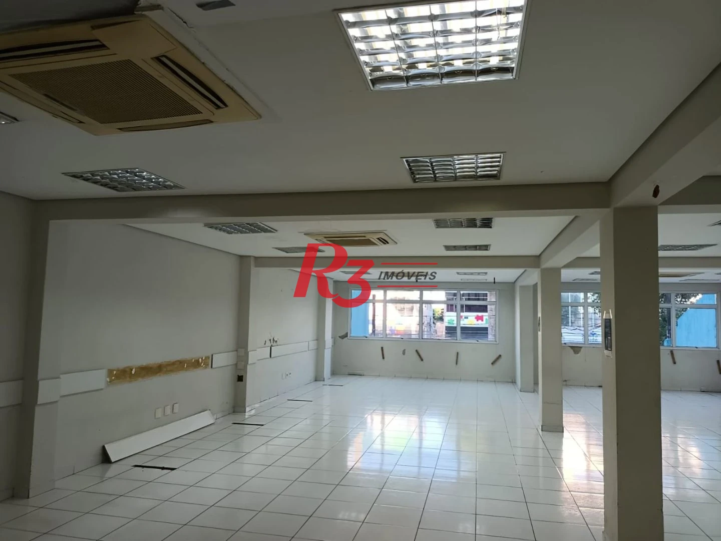 Loja para alugar, 600 m² por R$ 21.484,51/mês - Gonzaga - Santos/SP