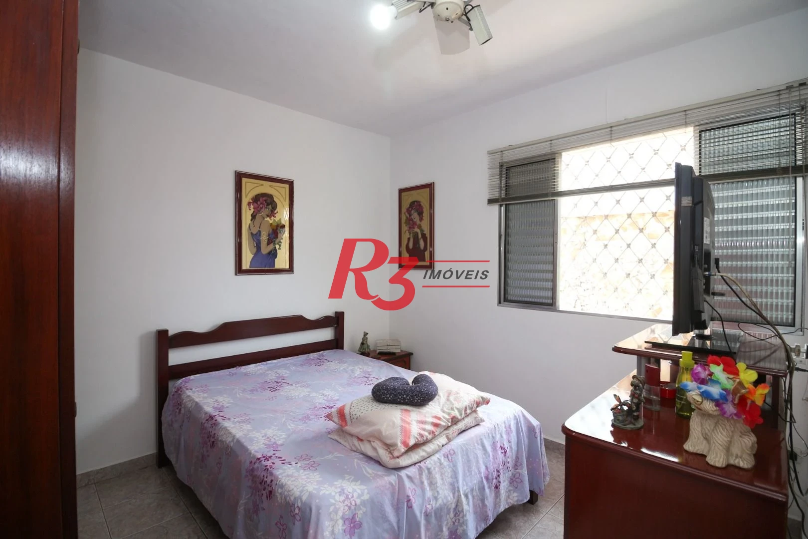 Casa à venda, 212 m² por R$ 880.000,00 - Estuário - Santos/SP