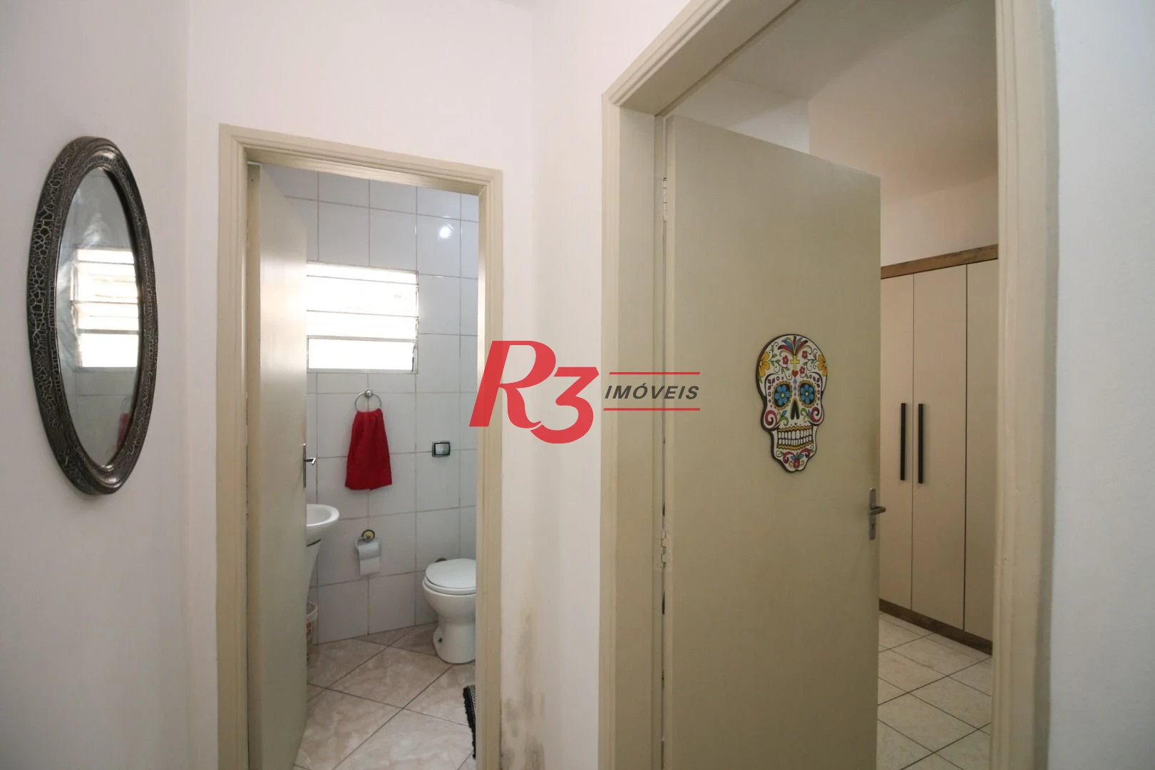 Casa à venda, 212 m² por R$ 880.000,00 - Estuário - Santos/SP