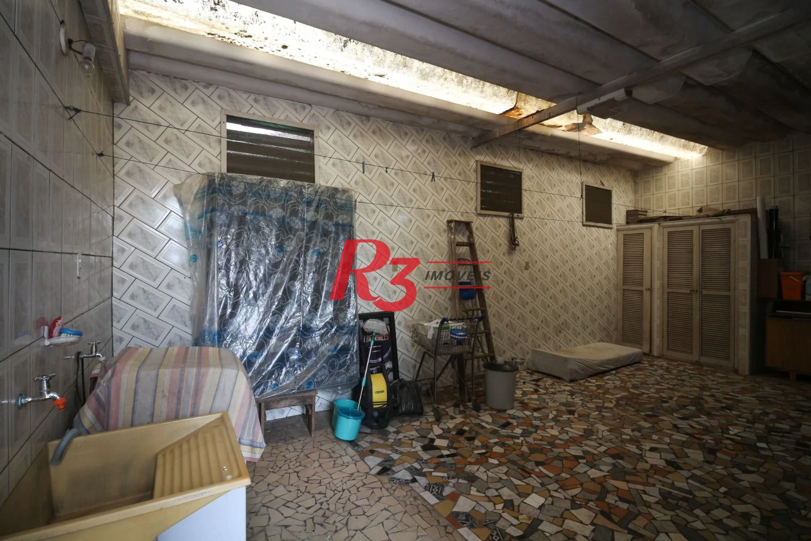 Casa à venda, 212 m² por R$ 880.000,00 - Estuário - Santos/SP