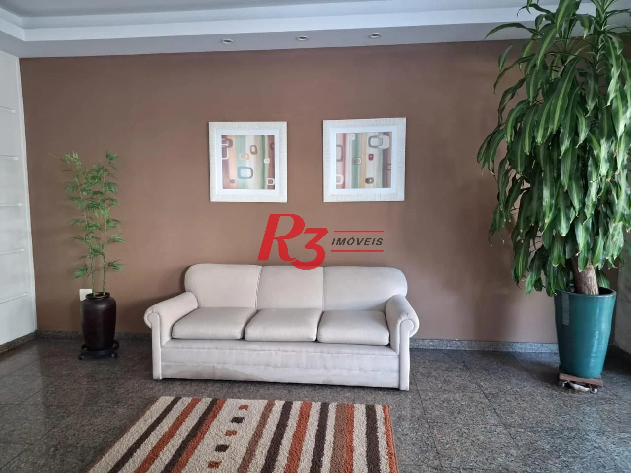 Apartamento a venda, com 2 quartos, 1 vaga, Ponta da Praia
