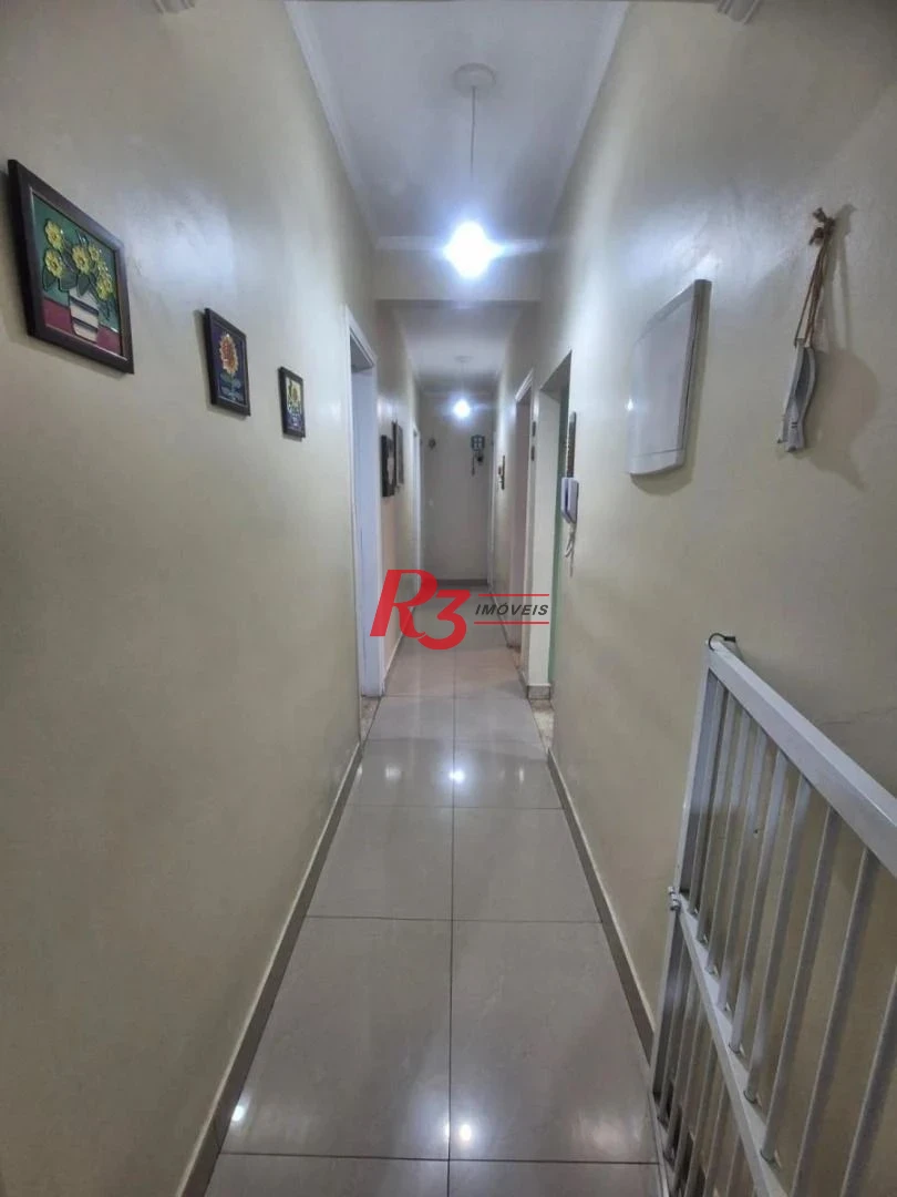 Apartamento no Gonzaga - 4 quartos - Quadra da praia