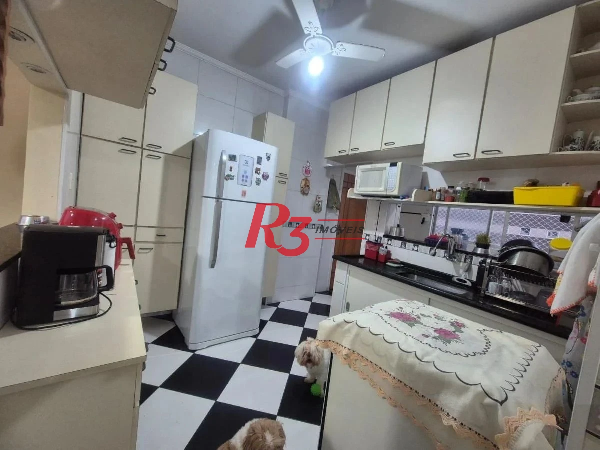 Apartamento no Gonzaga - 4 quartos - Quadra da praia