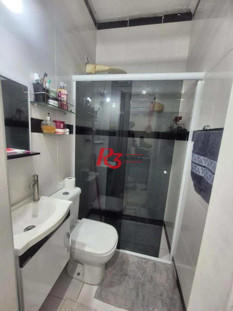 Apartamento no Gonzaga - 4 quartos - Quadra da praia