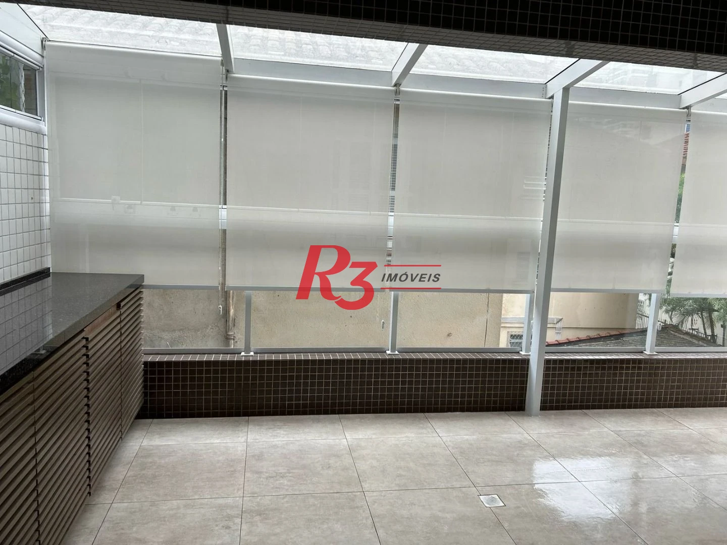 Apartamento Garden  com 2 dormitórios à venda, 111 m² por R$ 950.000 - Gonzaga - Santos/SP