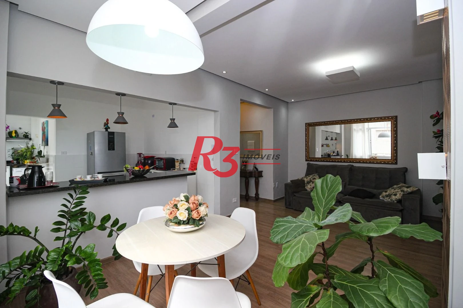 Apartamento com 3 dormitórios para alugar, 138 m² por R$ 8.500,02/mês - Gonzaga - Santos/SP